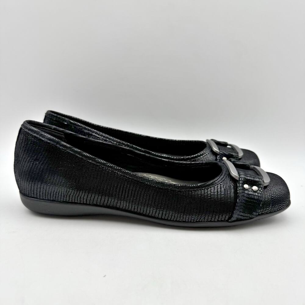 Trotters Womens Sizzle Flats US 7 Narrow EU 37.5 Black Leather Slip On NWOB - Picture 4 of 13